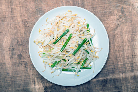 7 Surprising Ways Bean Sprouts Help Your Body Feel Better