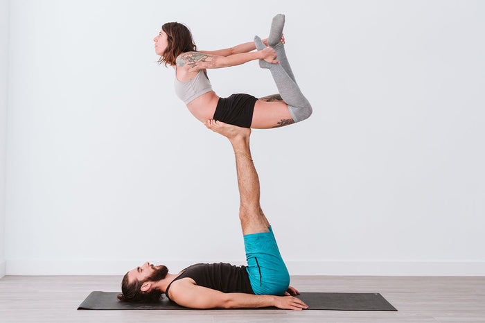 Acroyoga Made Simple: 3 Beginner Poses You Need to Try