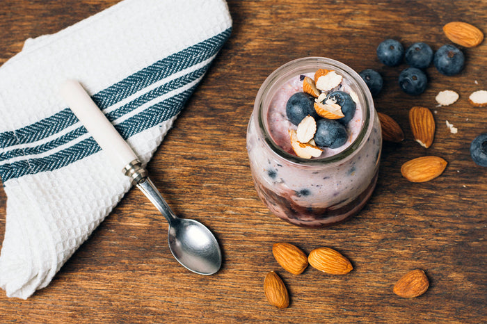 Berry & Nut Smoothie with MCT – A Tasty Way to Support Mental Clarity